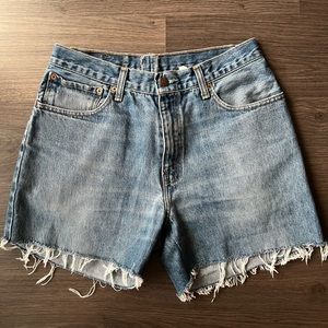 Levi’s vintage high waisted jean shorts. Size 29